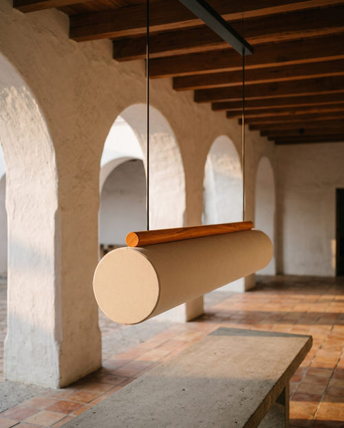 Lámpara colgante OCTO en un pórtico con arcos – vista 6